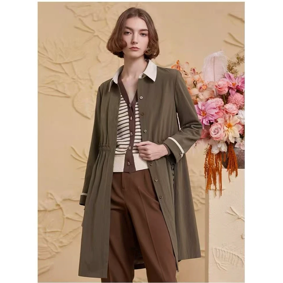 圣可尼春新款复古设计感撞色翻领衬衫式风衣女巴恩风外套