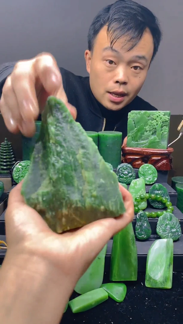 未镶嵌和田玉珠宝半成品1