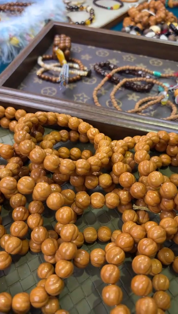 吊坠菩提根/象牙果  猴头砖面花卷素圈