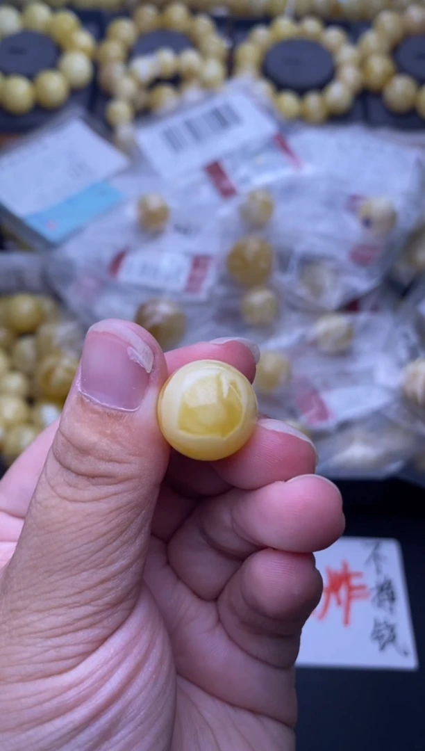 裸石琥珀未镶嵌 星筠珠宝优选112