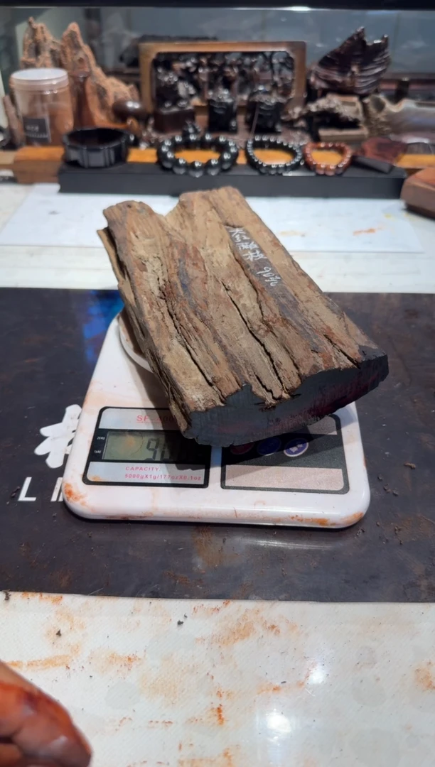 一***断交趾黄檀大红酸枝老料90