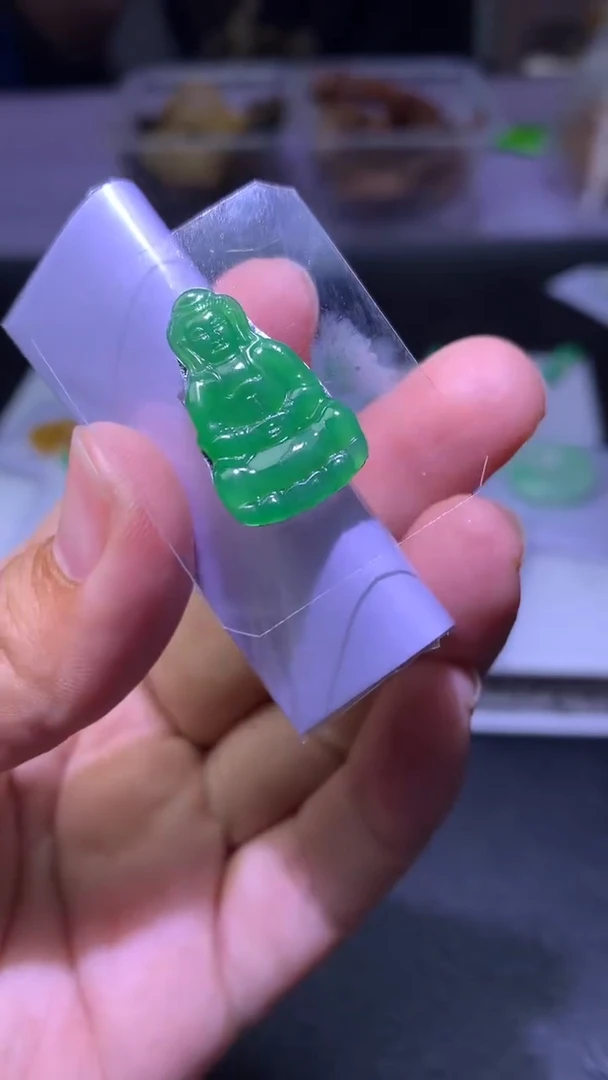 未镶嵌定制翡翠毛货