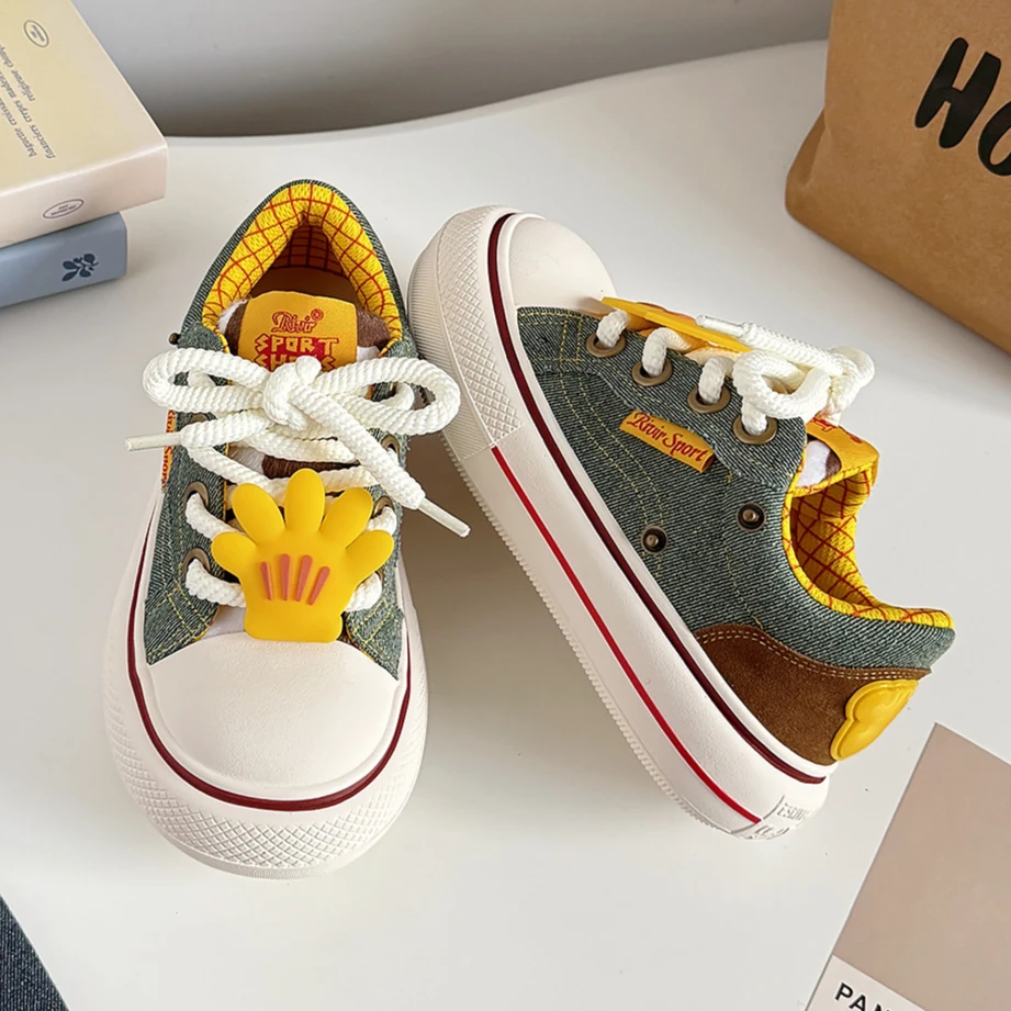 女生爆款港版帆布鞋女秋季新款2025年潮厚底大头鞋休闲女鞋板鞋