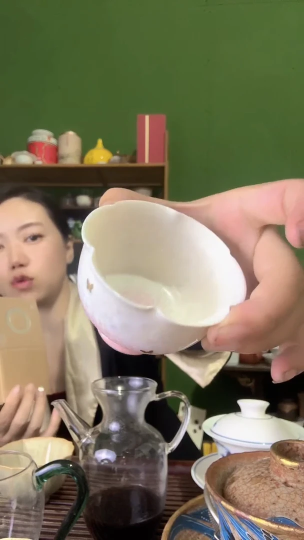 彩选单品粉色结晶主人杯