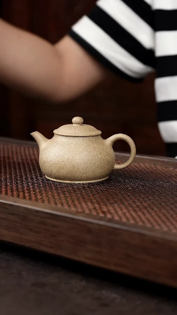 茶壶紫砂青段玉笠