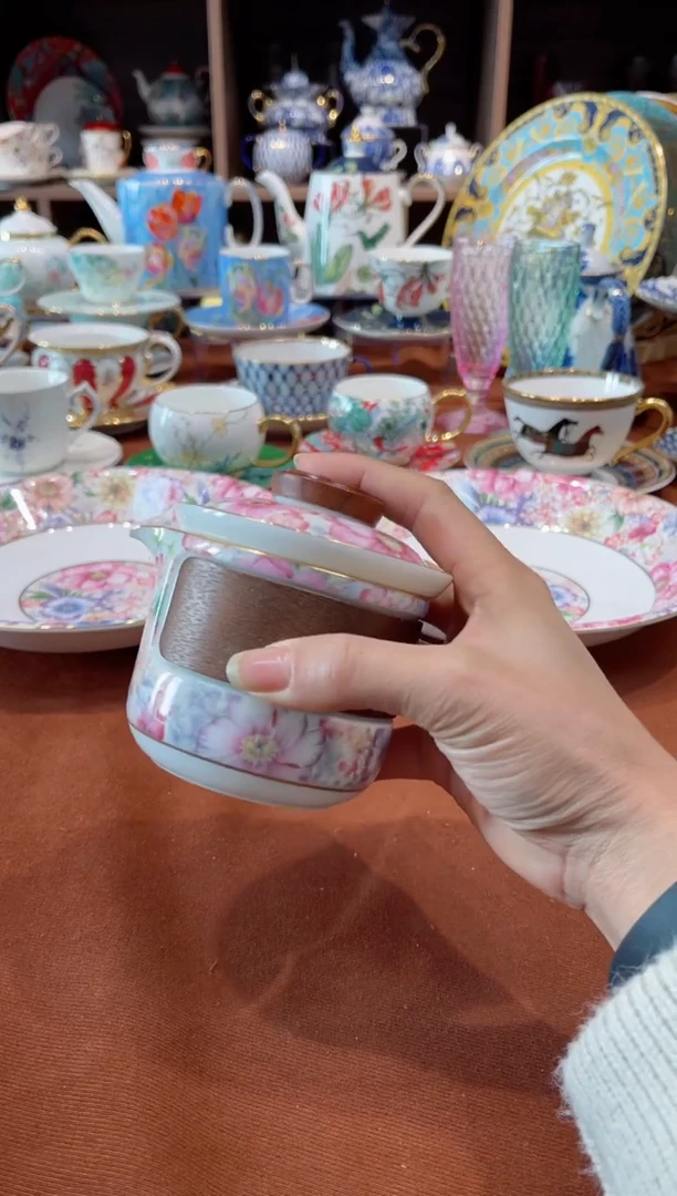 【闪购商品】瓷片美丽花园茶具······