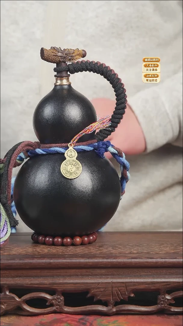 WT023藏绳款葫芦不包手串