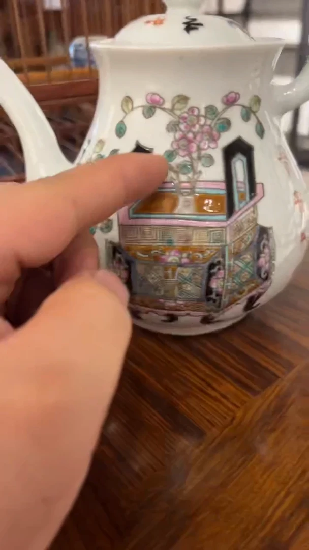摆件瓷摆件瓷摆件博古梧桐壶