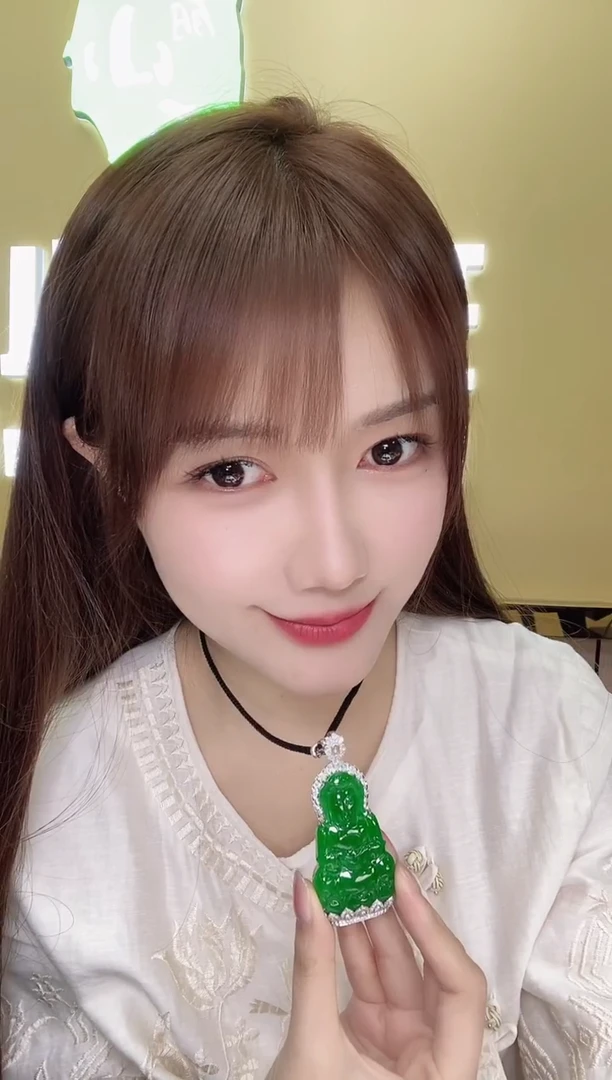 18K金镶嵌挂件翡翠咨询客服链接勿拍勿拍勿拍