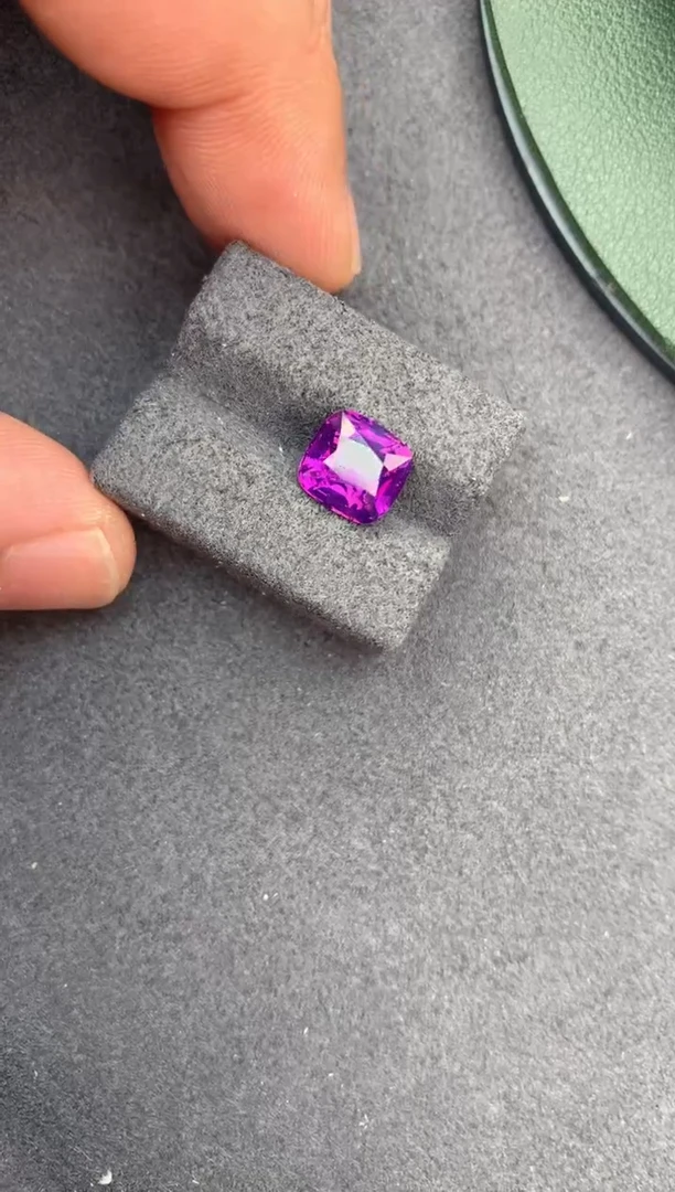 【闪购商品】彩色蓝宝石裸石未镶嵌3.6ct无烧紫蓝宝