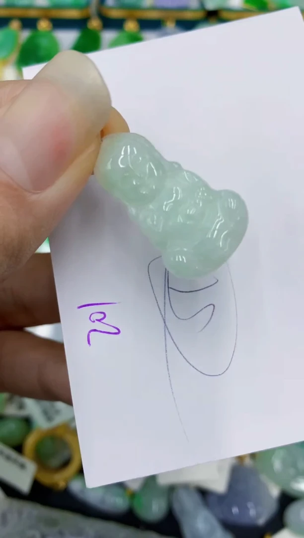 翡翠未镶嵌颈饰1111111111