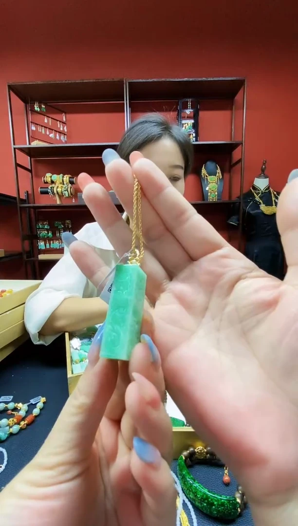 颈饰未镶嵌翡翠翡翠吊坠