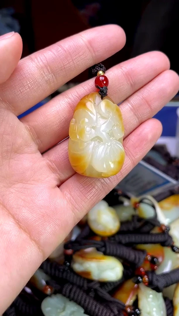 【闪购商品】和田玉颈饰未镶嵌123