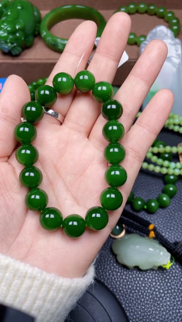 颈饰未镶嵌和田玉F1236