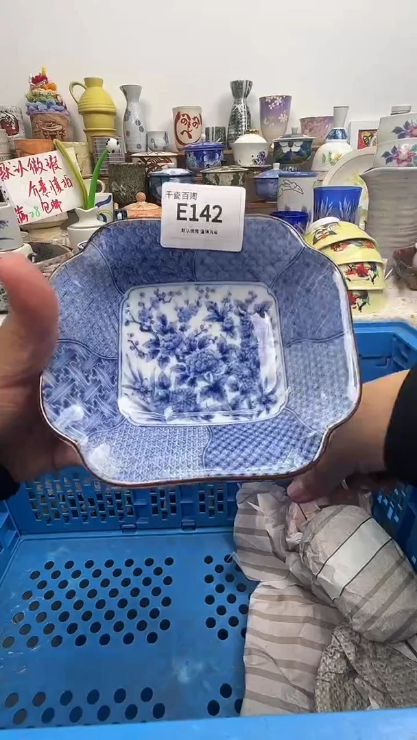 瓷片小***?千瓷百陶 默认微瑕E142