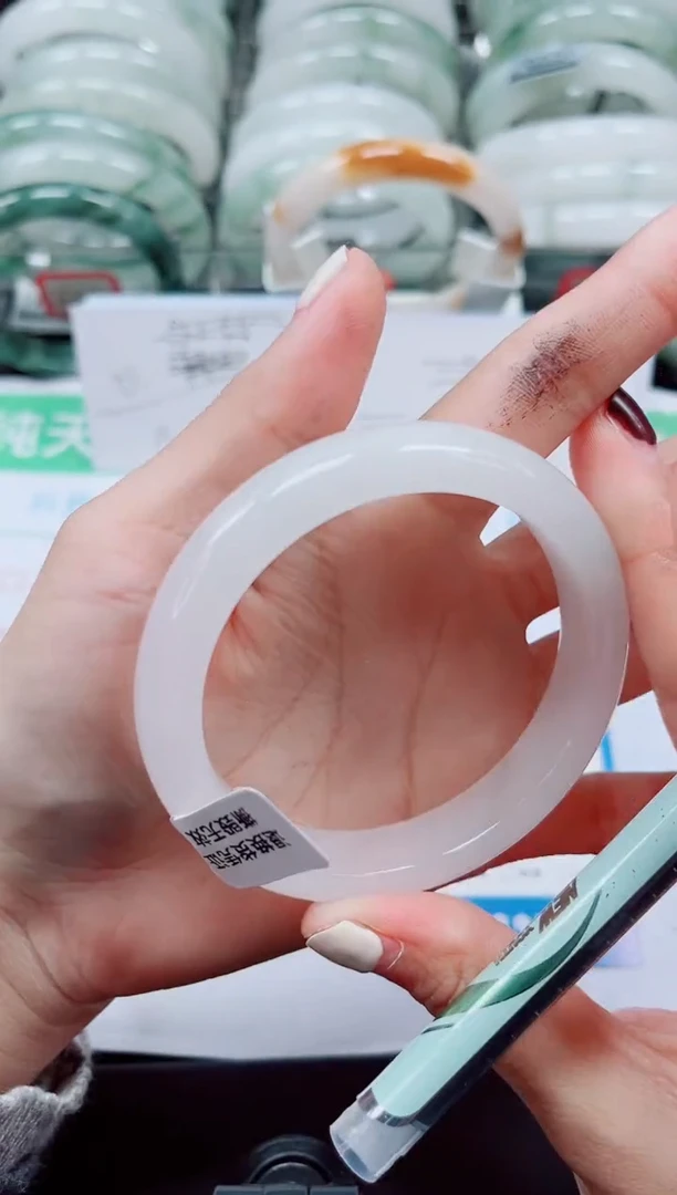 未镶嵌手镯石英质玉198-58/59