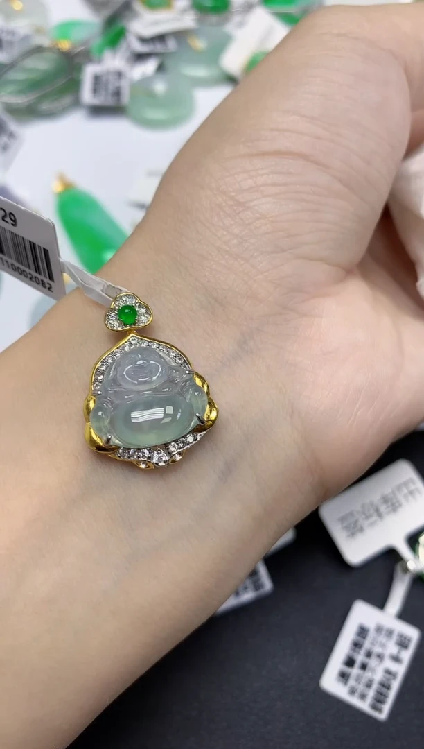 颈饰未镶嵌翡翠天然缅甸翡翠A货多样性发一件