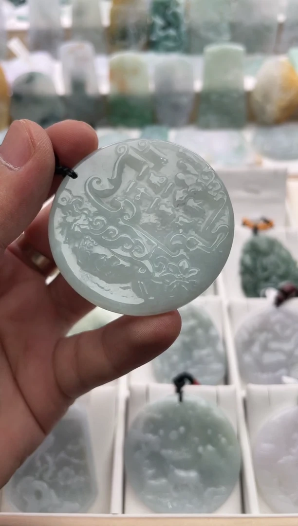 【闪购商品】翡翠颈饰未镶嵌..../2/20/ 85