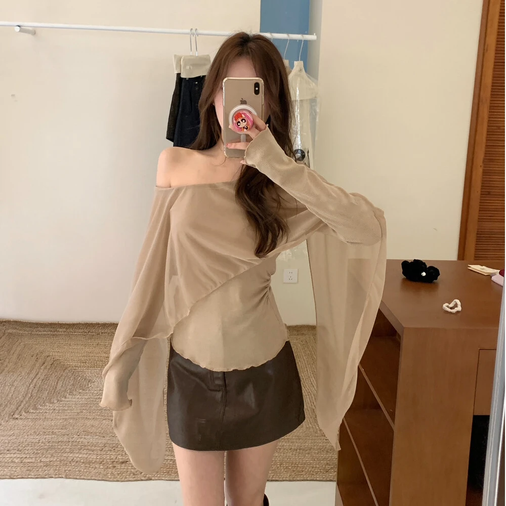 不规则薄纱拼接斜肩上衣女秋季气质优雅设计感收腰长袖衬衫00297