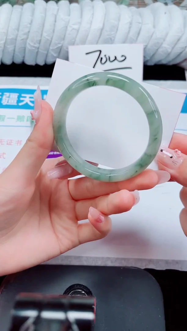 未镶嵌手镯石英质玉153-53/54