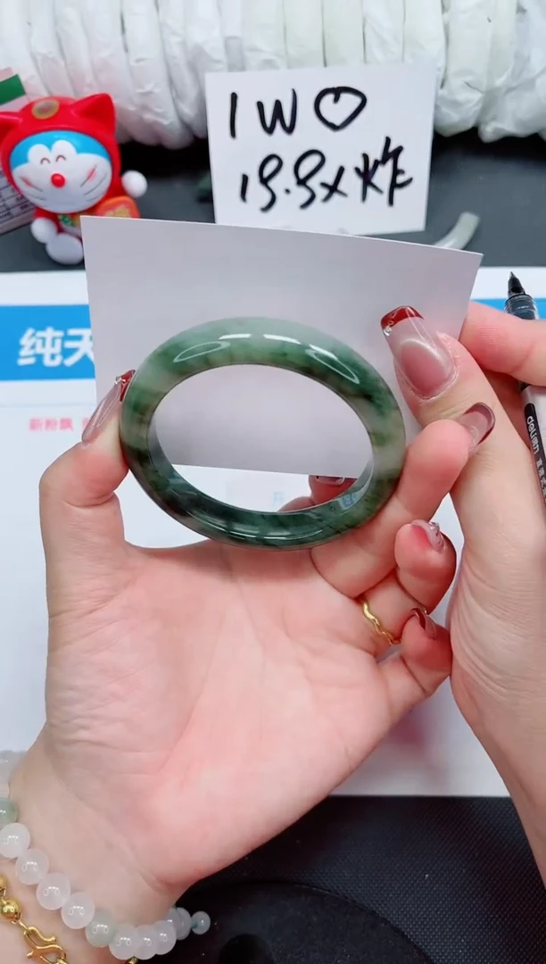 【闪购商品】石英质玉手镯未镶嵌141