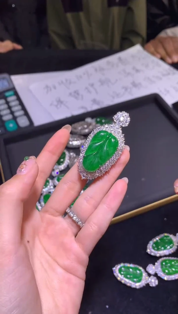 【闪购商品】翡翠颈饰合金6005979/cxy/多样性发/1件