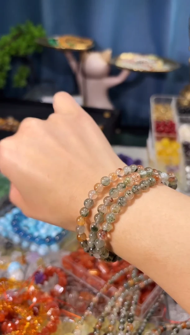 【闪购商品】水晶手串未镶嵌C72兔毛三圈卡5+