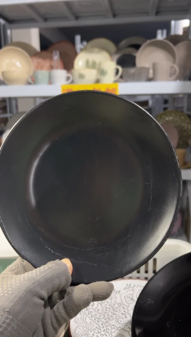 瓷片朱**_拍够18包邮，不喜欢可退