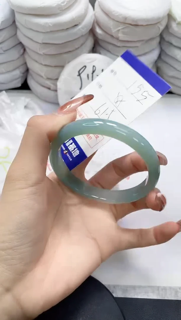 未镶嵌手镯玛瑙/玉髓155