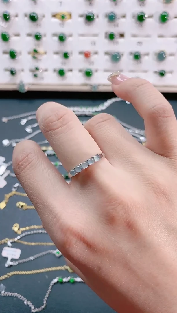 【闪购商品】翡翠戒指银S925镶嵌天然翡翠