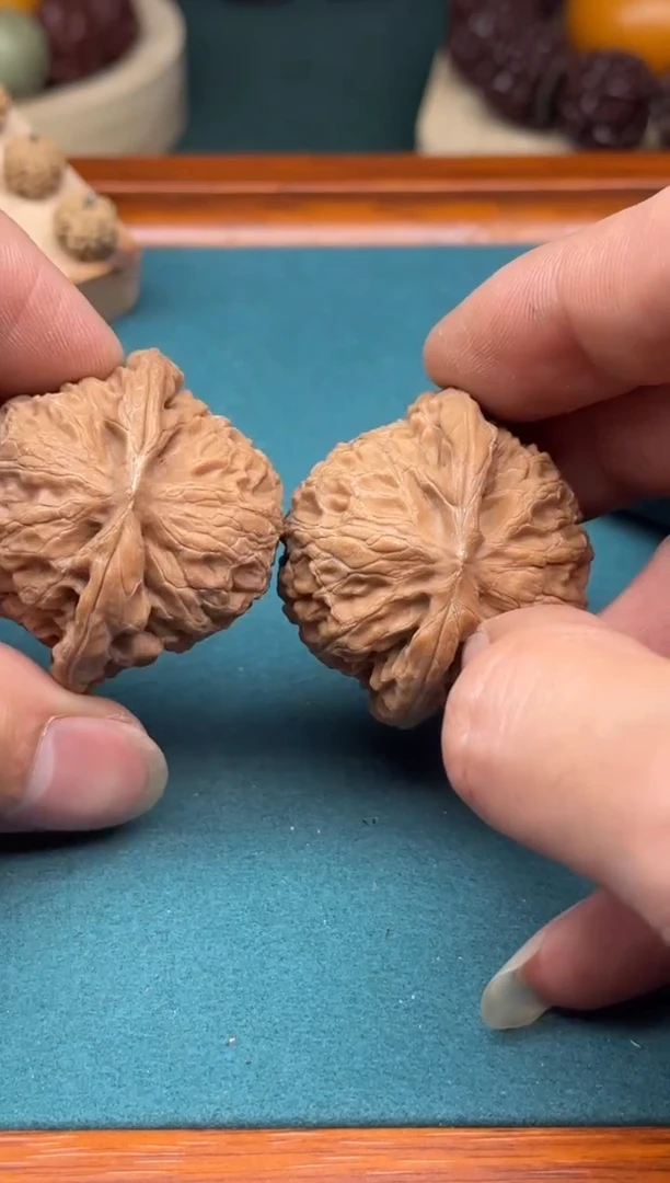 【闪购商品】文玩核桃吊坠宫灯311