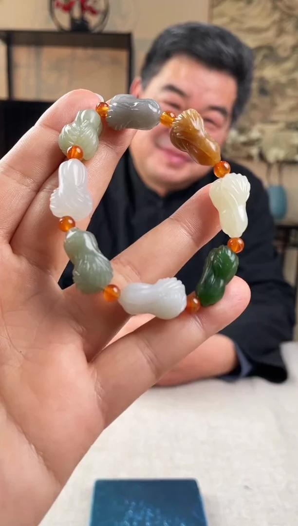 【闪购商品】定制和田玉多样性发货拍一发一27086