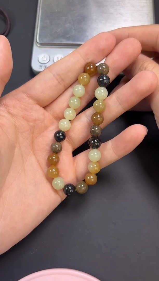 【闪购商品】和田玉手串未镶嵌若羌微色差卡8