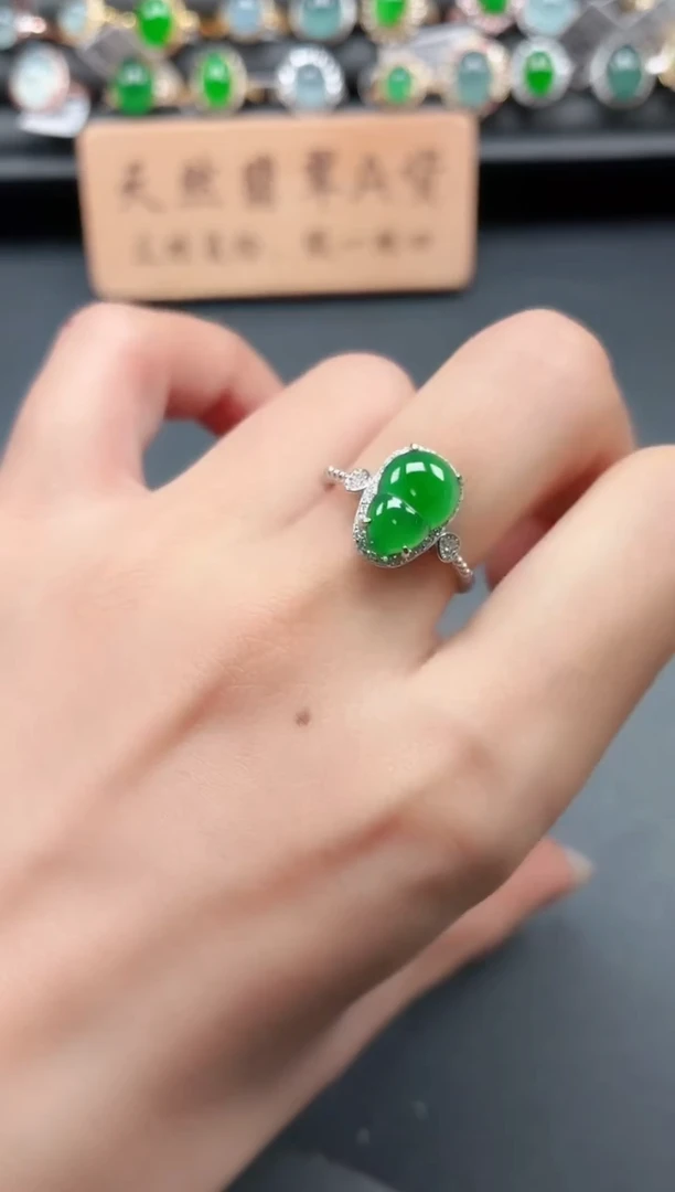 银S925镶嵌戒指翡翠1111