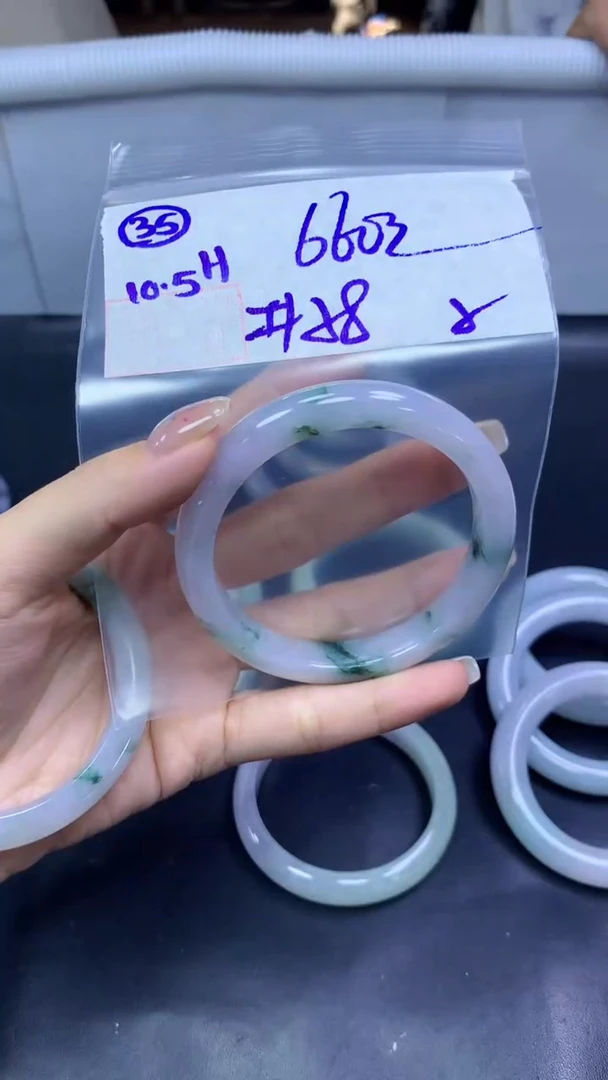 未镶嵌定制翡翠35手镯58纹+660元+拍一发一