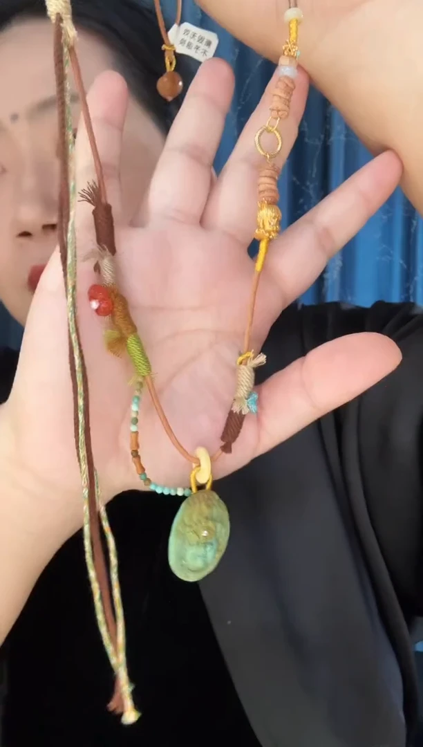 未镶嵌绿松石项链绿松石项链