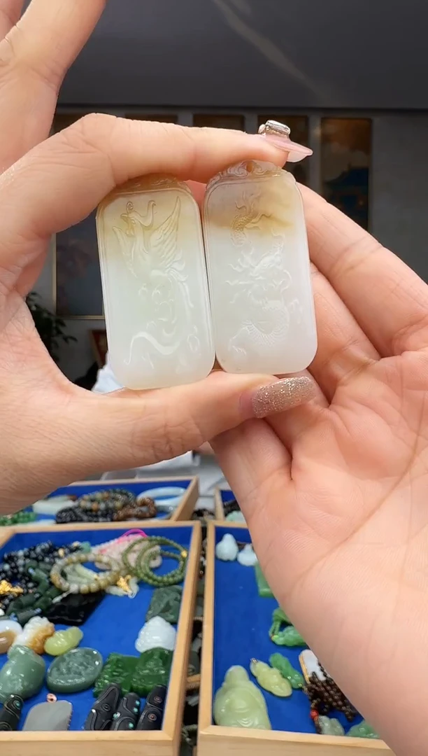 颈饰未镶嵌和田玉拍一发一