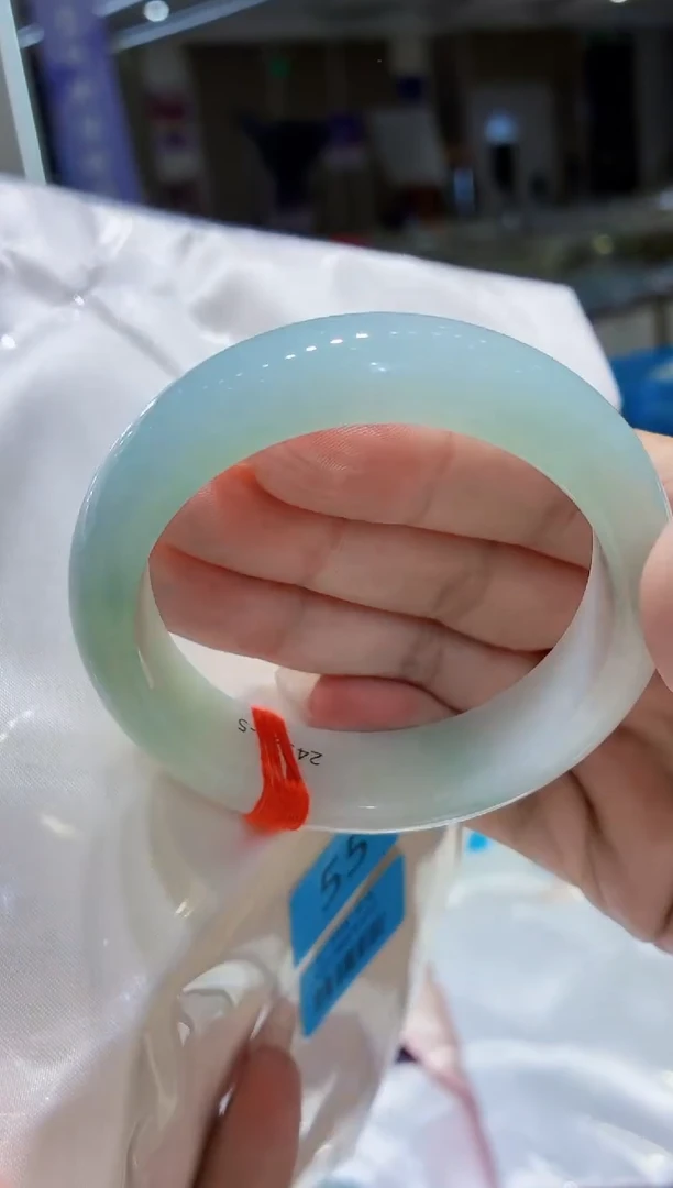 未镶嵌手镯翡翠翡翠手镯55