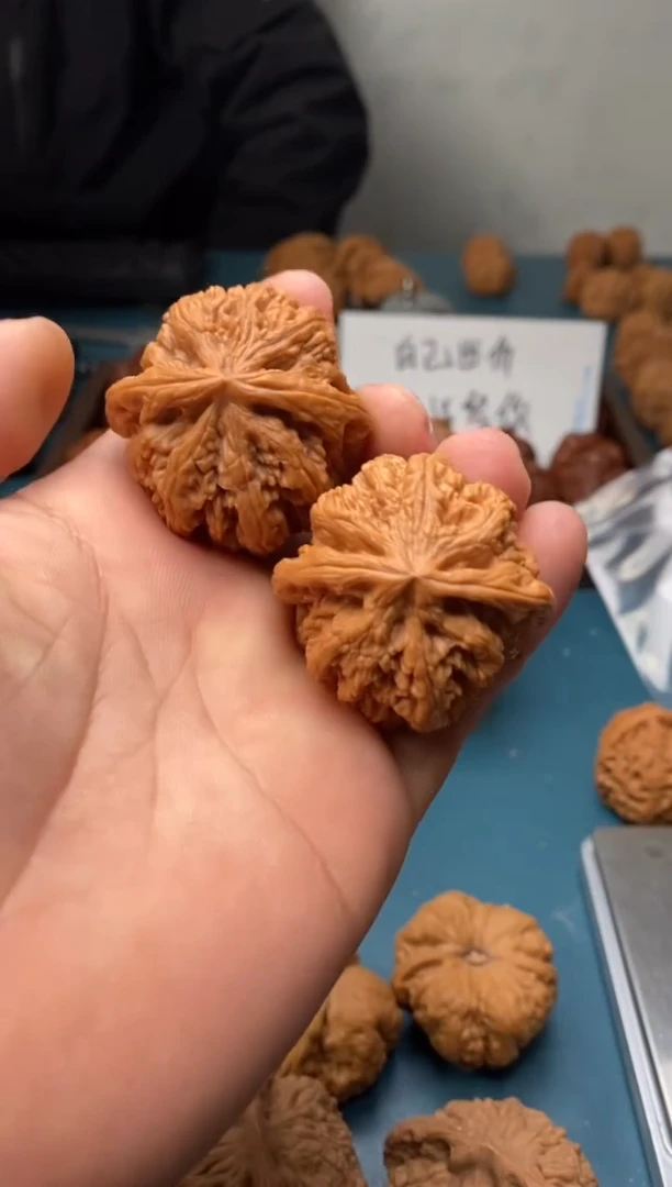 吊坠文玩核桃大粗筋全品606