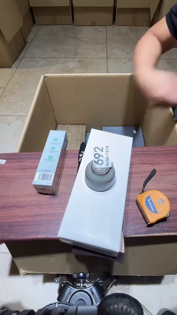 其他阿**金中古链接瑕疵品692