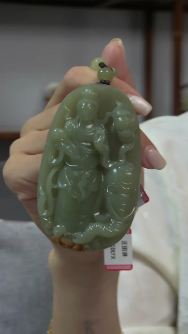 颈饰未镶嵌和田玉普贤