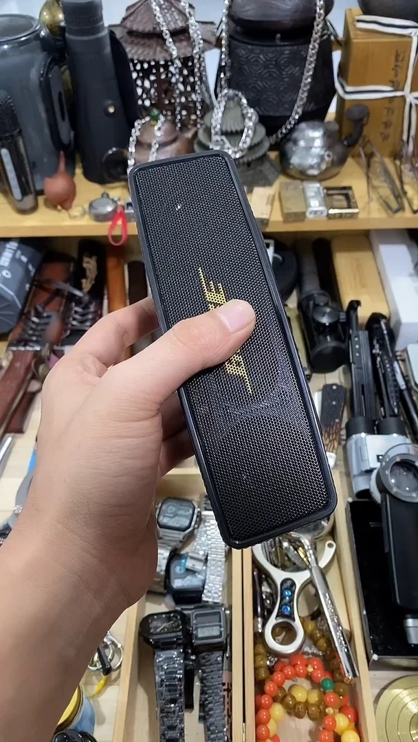 瓷片闪购商品  如图所示