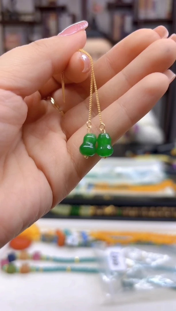 【闪购商品】翡翠耳饰银S925镀金镶嵌E667