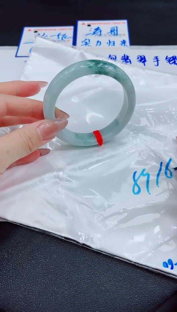 【闪购商品】翡翠手镯未镶嵌00000000