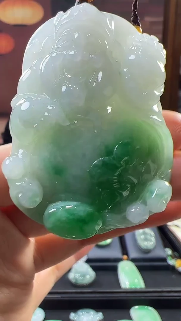 未镶嵌挂件翡翠财神