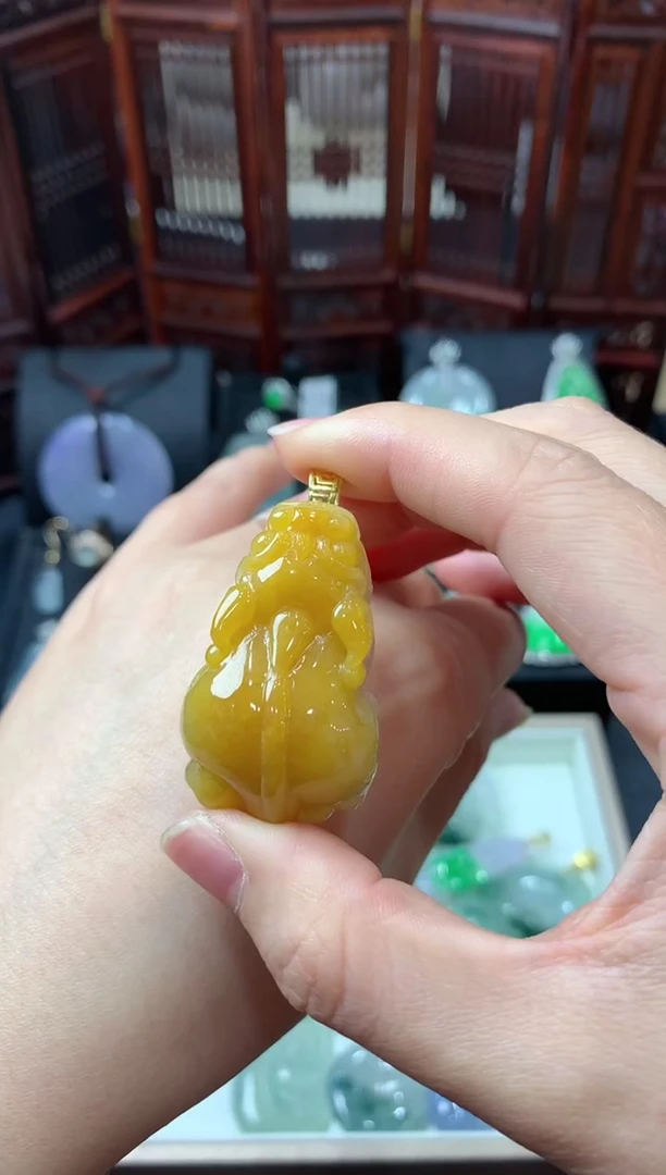 【闪购商品】翡翠吊坠(不含链)18K金镶嵌挂件
