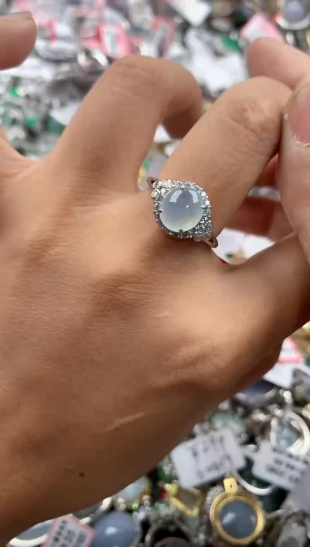 银S925镶嵌戒指翡翠666               4