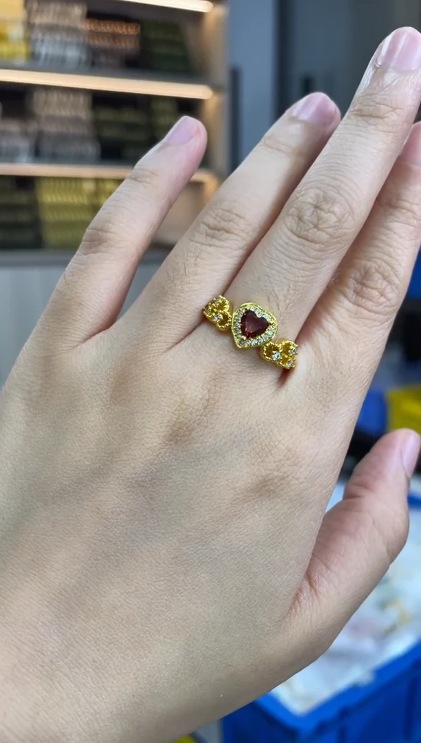 石榴石·未镶嵌多样性发一件