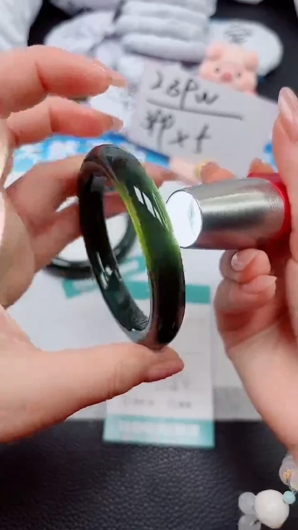 【闪购商品】和田玉手镯未镶嵌333