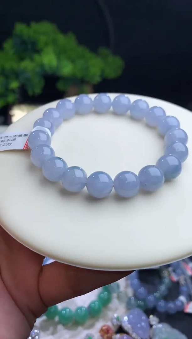 未镶嵌挂件翡翠手串